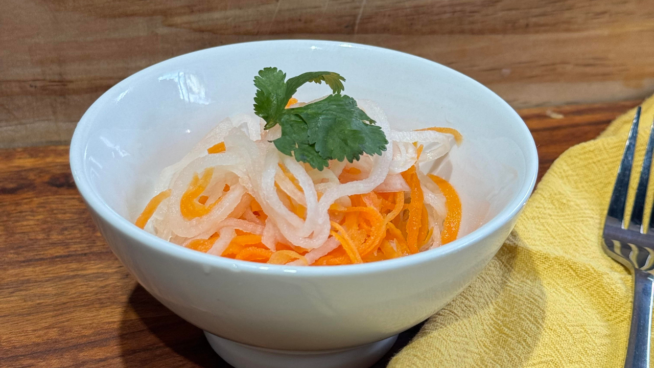 Daikon & Carrot Pickle